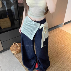 シックなデザインの中空ニットスカート、女性用夏の新しいスタイルのレイヤードレースアップバットカーテン、ファッショナブルで多用途なショートスカート