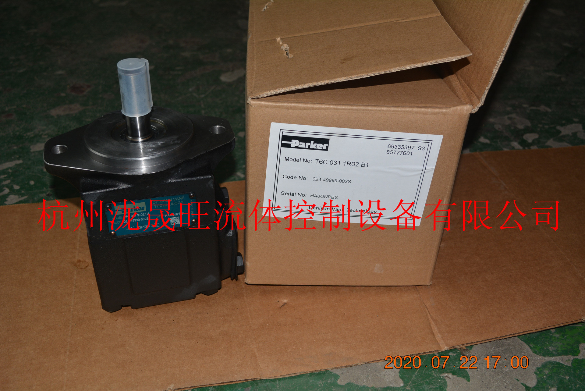 特价供应(派克)Parker高压叶片泵T6C-031-1R02-B1