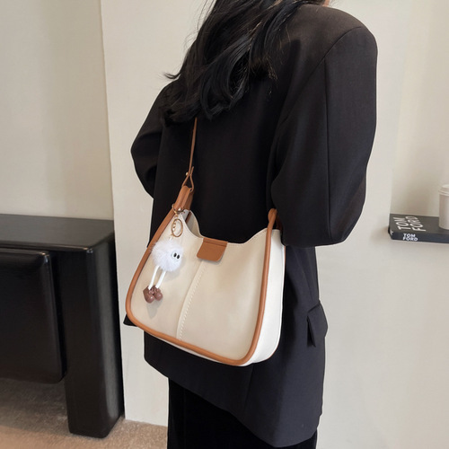 Casual Fashion Shoulder Bag Women's Winter New Trendy Simple Casual Shoulder Underarm Bag Large Capacity Tote Bag