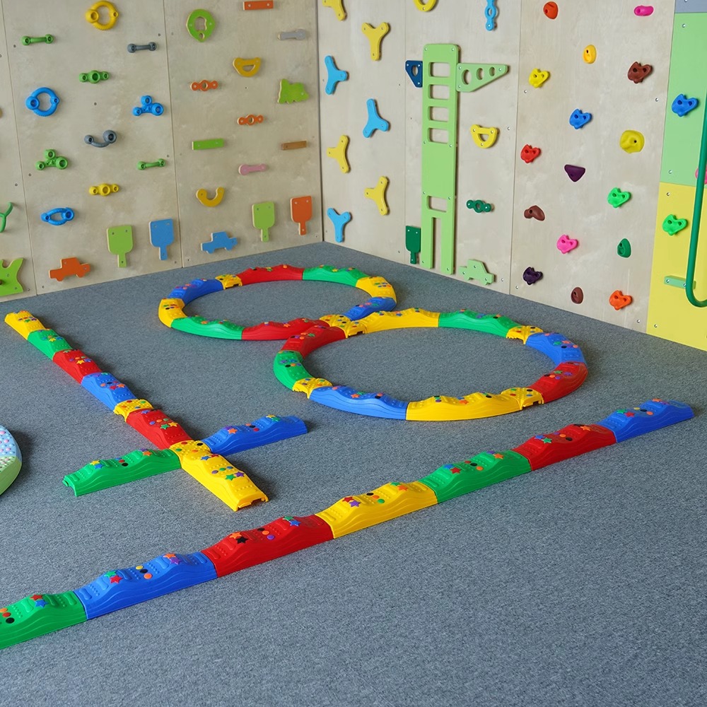 Balance tactile board sendero de entrenamiento sensorial para niños puente de madera jardín de infantes Vientiane equipos combinados juguetes de plástico