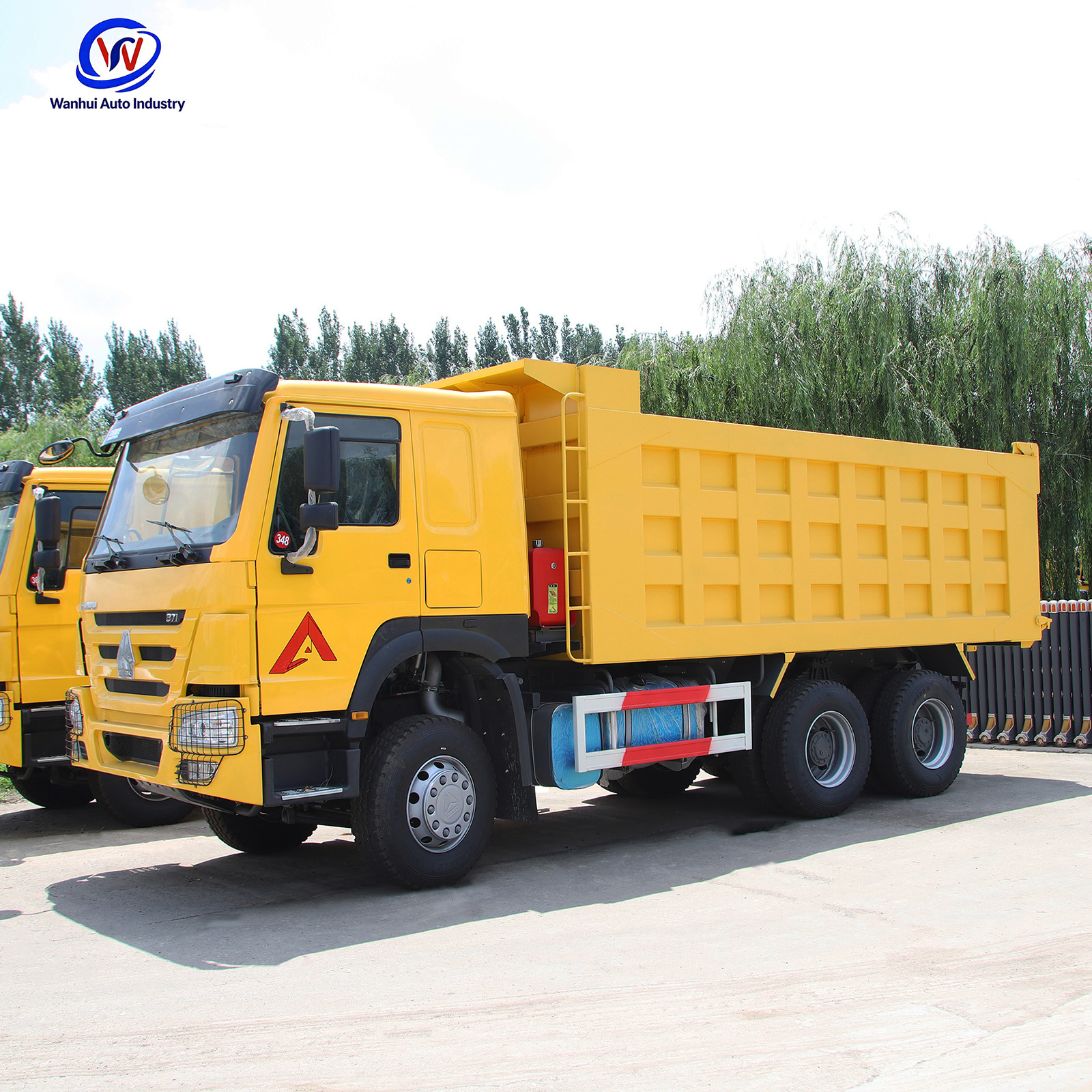 HOWO 371 horsepower 6x4 dump truck, Euro II compliant, with mechanical pump and diesel engine, suitable for African mining operations