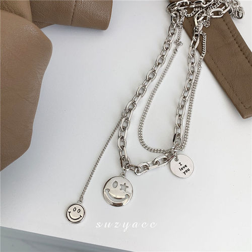 Titanium steel smiling pendant set of three, double-layer stacking necklace for men and women, light luxury, Instagram influencer fashion, personalized choker necklace