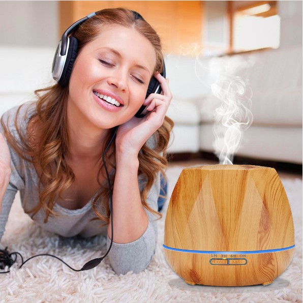 Diffusore Bluetooth per il sonno: Lavanda rilassante + Rumore bianco = Sonno profondo e beato. La tua tranquillità notturna inizia qui. #diffusorebluetooth #dormiremeglio Transfrontaliero_voghion.com