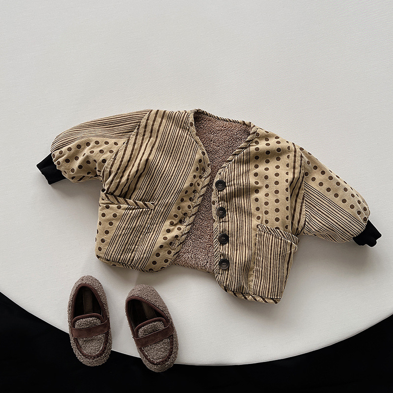 Niños Corea del Sur ropa para niños abrigo engrosado 2024 invierno niños y niñas estilo coreano japonés personalizado todo fósforo abrigo de algodón para bebés