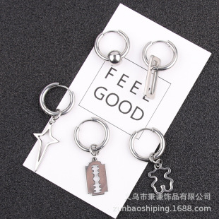 �䓶��h��Ů���ᔵ���С�܈A�鷽�ε�Ƭ�Ƕ��A���P��L�����