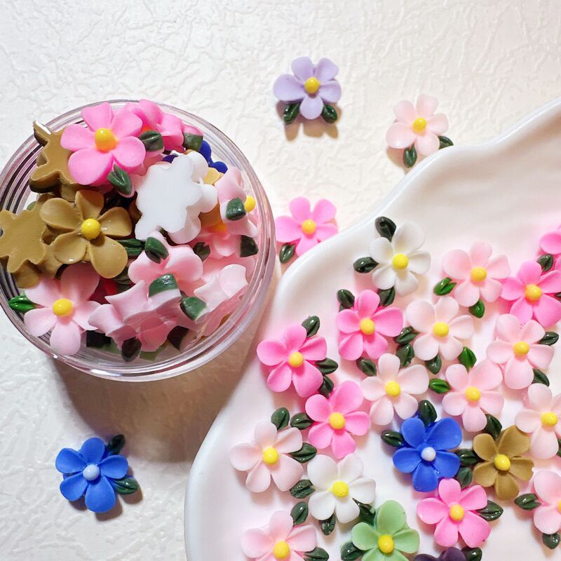 New Floral Nail Art Accessories, Fresh and Stylish Wearable Nail Decoration Materials, Resin Gardenia Nail Decorations, Five-Petal Flowers