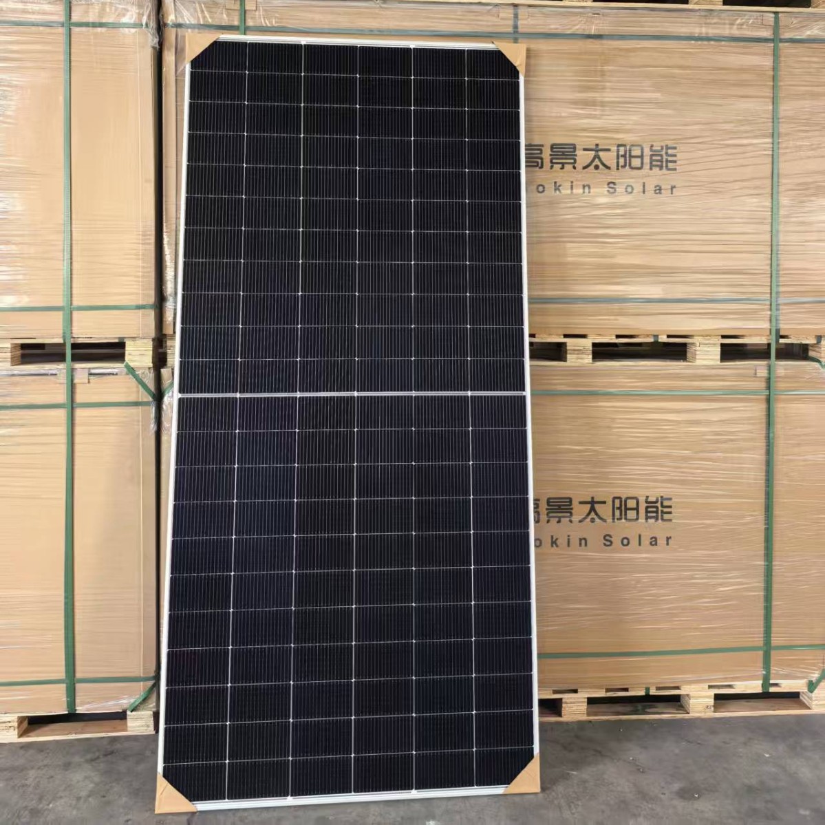 Wholesale High-Quality A-Grade 615-Watt Double-Glass Bifacial N-Type Photovoltaic Module Solar Panels with High Efficiency and Quality Assurance