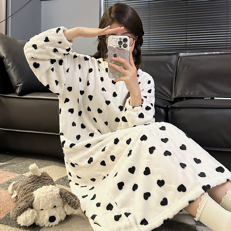Coral Velvet Nightgown Women's Winter Thickeneded Velvet Flannel Autumn and Winter Peach Heart Pajamas Dress Home Clothes