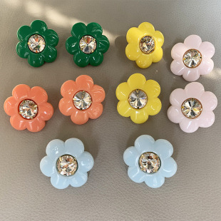 �W��С���OӋ��ins�䵭�L��������A����h���|Ů�r�аٴ�