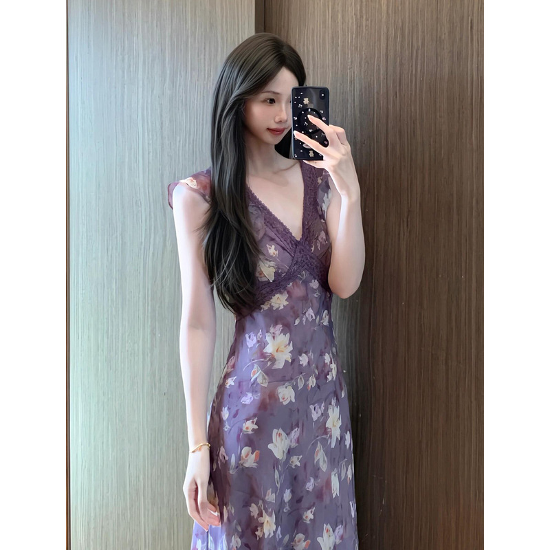 Rongtai Resort Style Purple Floral Crepe de Chine Silk Dress for Women, V-neck with Lace Trim, Sexy Long Dress for Summer