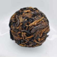 批发云南普洱茶 南糯山熟茶龙珠 宫廷茶皇小沱茶 大树茶 500克