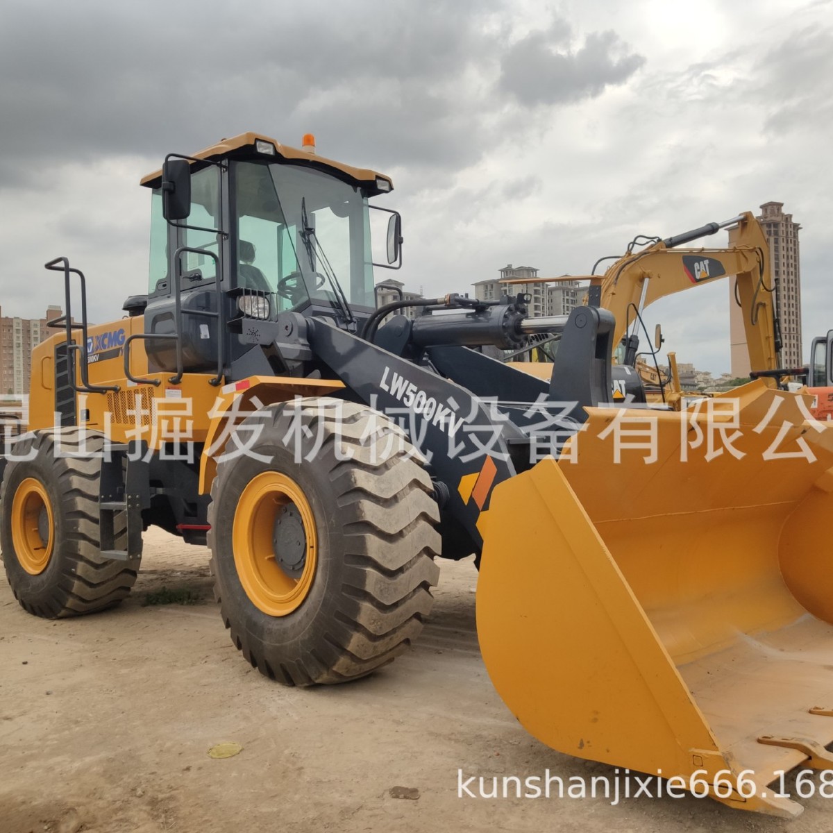 二手卡徐工50铲车 徐工LW500KV装载机 徐工50新铲斗 新轮胎