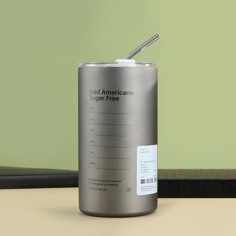 Taza de café de acero inoxidable Taza de café con leche americana Taza de vacío de paja de mantenimiento en frío Taza de agua portátil de café portátil estadounidense de hielo