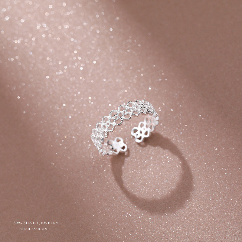 S Silber Koreanische Ausgabe Spitze Wald Kunst Hohl Muster Finger Ring Trendy Schmuck_voghion.com