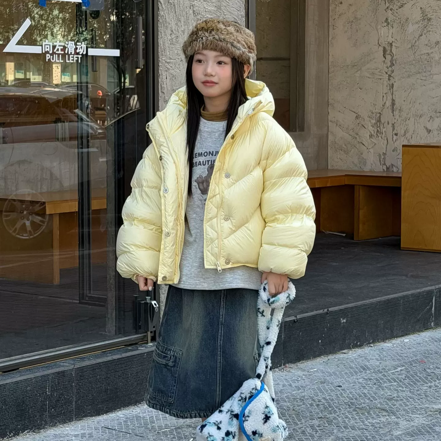 花与寻女童羽绒服2025冬款韩版连帽90白鸭绒面包羽绒服加厚保暖潮