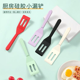 烹饪勺铲;烘焙铲;食物夹