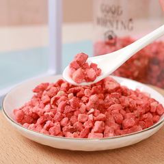 Dried frozen strawberries, strawberries, direct supply mooncake oat milk tea ingredients fruit tea milk beverage strawberry bits