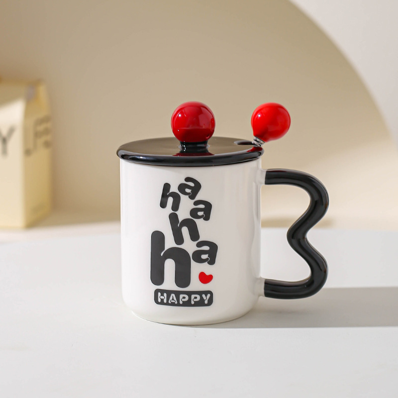 Tazas de cerámica de moda, tazas de agua creativas para hombres y mujeres, tazas de pareja, tazas de café con cucharas para regalos de amigos.