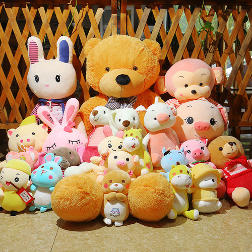 Wedding gift throwing and catching machine small doll pendant doll doll company annual meeting exhibition event small gift wholesale
