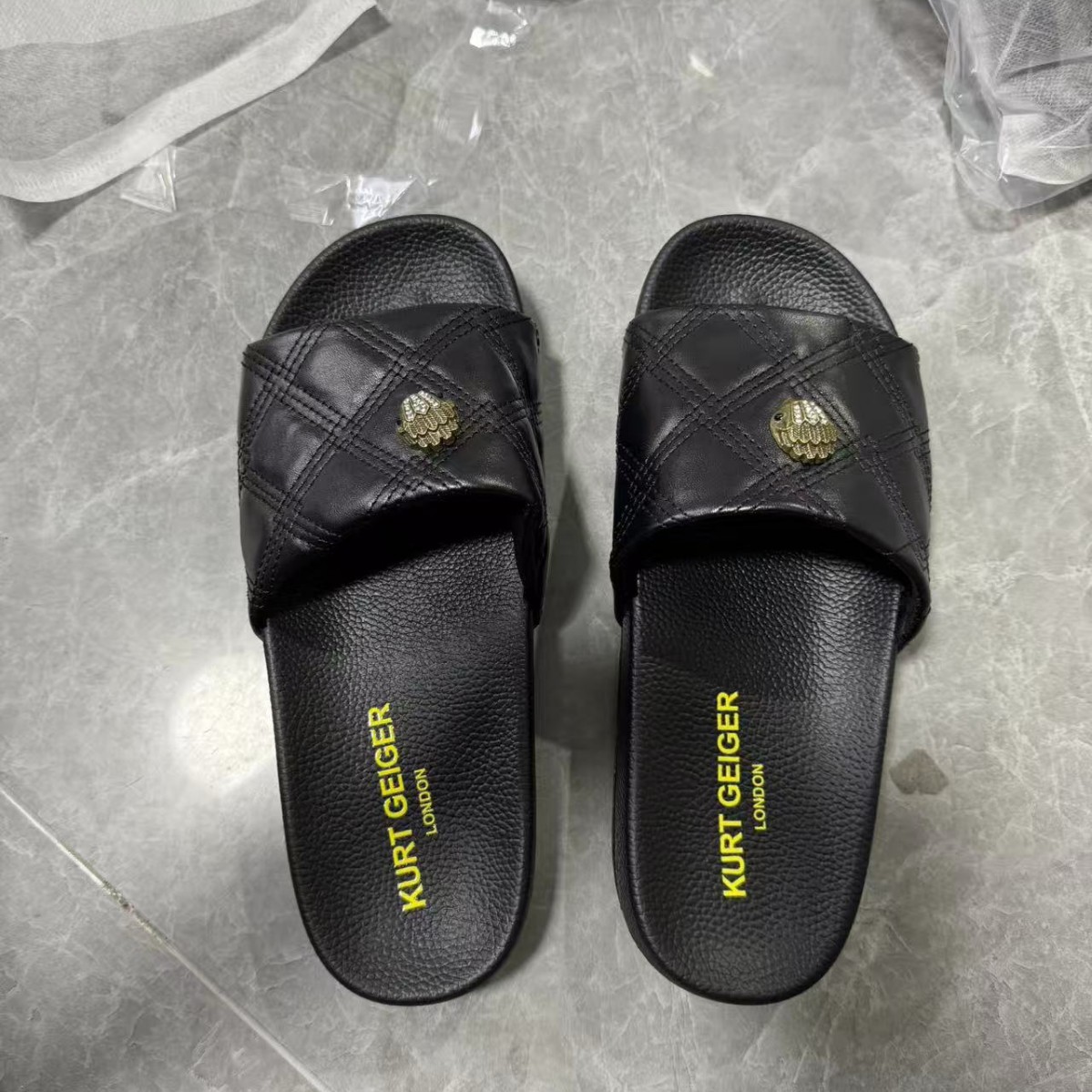 European and American 2023 New Spring and Summer Eagle Head Colorful One-Word Large Size Outer Wear Thick-Soled Beach Sandals for Women Direct Sales