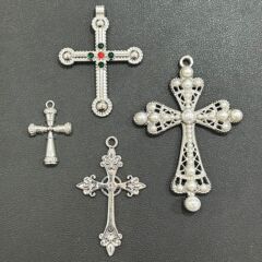 欧美跨境饰品嘻哈珍珠十字架吊坠项链百搭金属感链条男女项饰配件