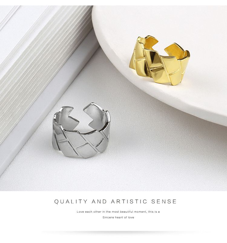 Korean version of the new creative diamond fashion square wide open copper ring wholesalepicture14