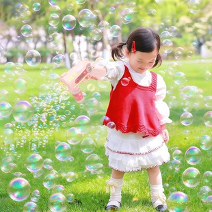 Bubble Blowing Machine for Girls and Kidsren, Handheld Water Gun Balloon, Outdoor Lawn Birthday Arrangement, Atmosphere Decoration, Photo Props
