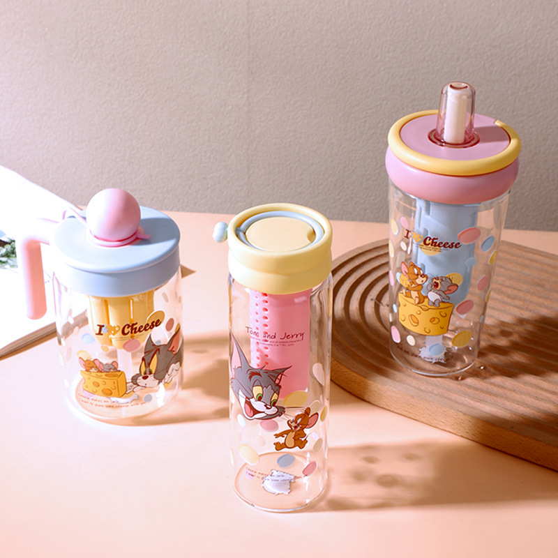 Disney Stitch nueva taza de agua de vidrio para niñas pajita de borosilicato con tapa taza de manita con fugas de té 520 regalo