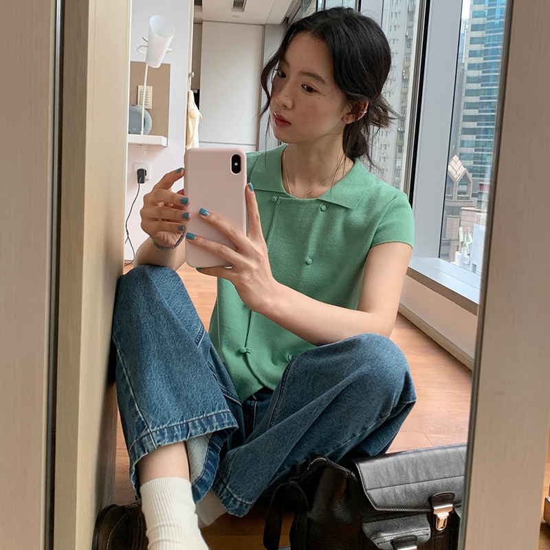 【Clearance No Returns】Fashionable and Simple Double-Breasted Knitted Cardigan for Women, Spring Turn-Down Collar Short-Sleeve Top 19132 【Clearance No Returns】Fashionable and Simple Double-Breasted Knitted Cardigan for Women, Spring Turn-Down Collar Short-Sleeve Top 19132