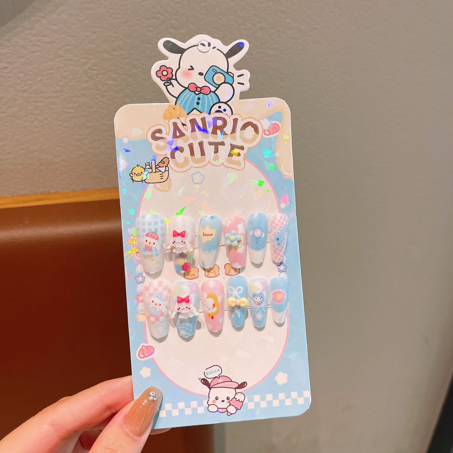 Uñas postizas removibles para niñas, en caja, con diseños de dibujos animados, pegatinas de uñas exquisitas, piezas de uñas.