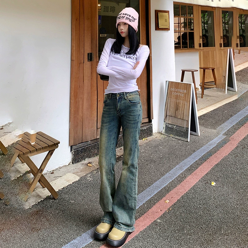 Американская горячая девушка делает старые джинсовые брюки микро-ламы женские весна и осень 2024 новая тонкая талия тонкая эластичная расклешенные брюки