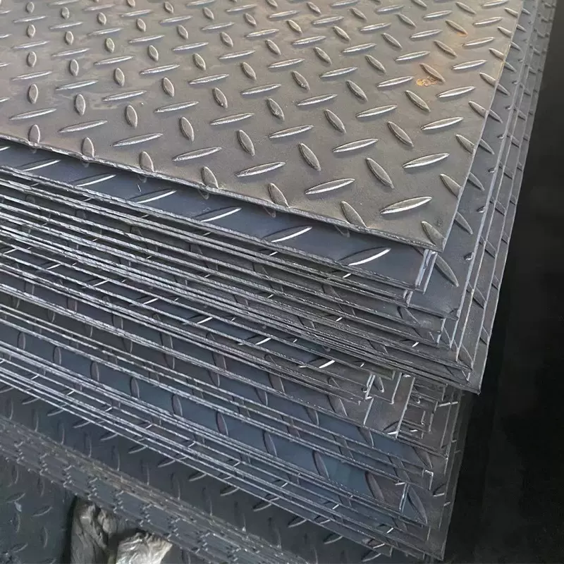 Q235b热轧切割花纹钢板现货批发防滑踏步铁板扁铁花纹板开平钢板
