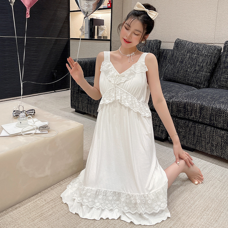 夏季新品宽肩小清新吊带含胸垫中长款睡裙女蕾丝时尚睡衣抖音代发