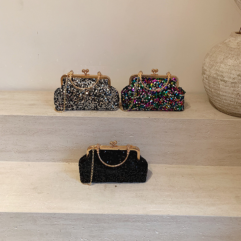 Bolsos de conchas de sequillas 2024 invierno nuevo estilo de moda brillante bolso de mano de celebridad estilo extranjero elegante mochila de hombro
