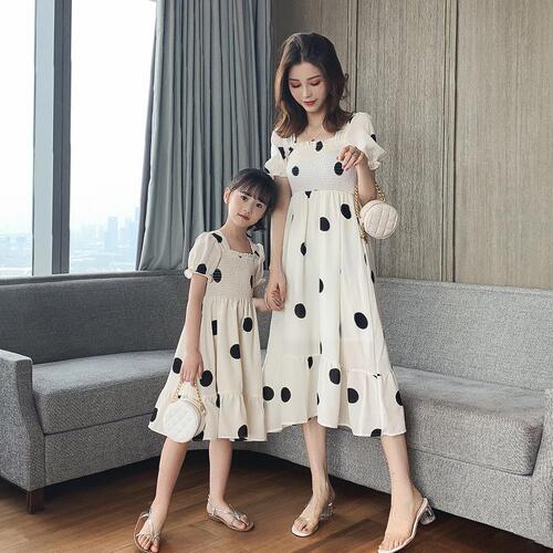 Mother-daughter parent-child clothing summer fashion new trendy dress Internet celebrity Korean version polka dot chiffon skirt one piece wholesale