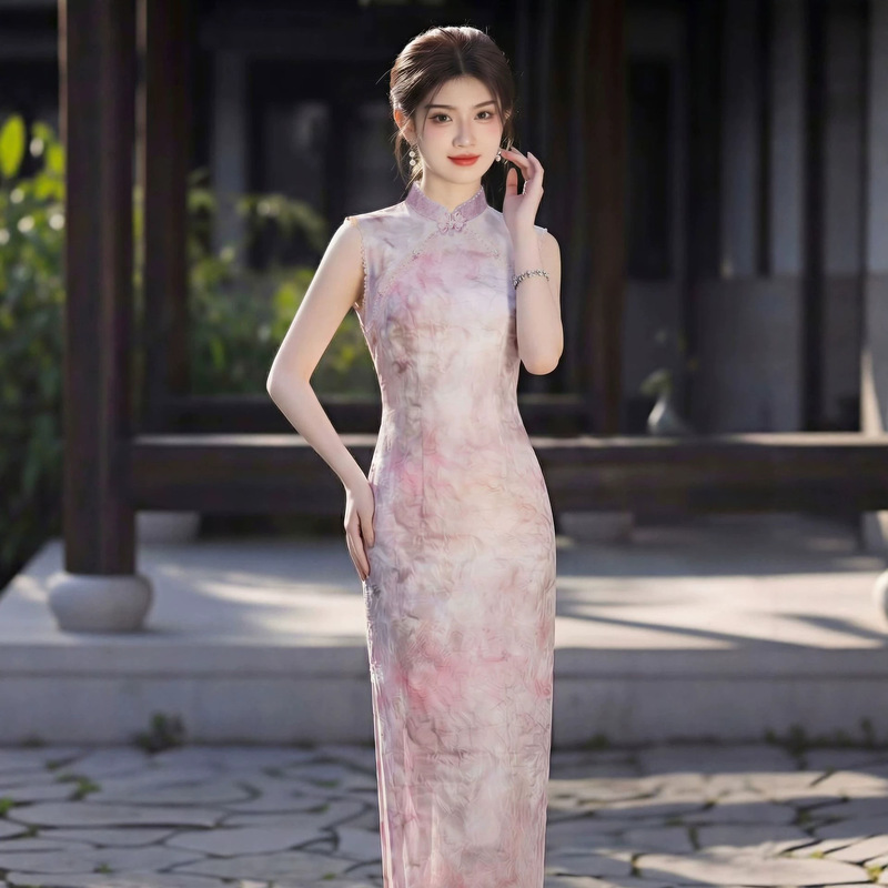 New Chinese-Style Improved Cheongsam for Young Women, Jacquard 2026 New Model, Elegant and Simple, Suitable for Daily Wear, Sleeveless Long Dress New Chinese-Style Improved Cheongsam for Young Women, Jacquard 2026 New Model, Elegant and Simple, Suitable for Daily Wear, Sleeveless Long Dress