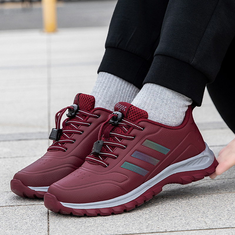 Mother's shoes women's 2022 autumn new travel shoes soft bottom comfortable middle-aged and elderly sneaker non-slip elderly walking shoes