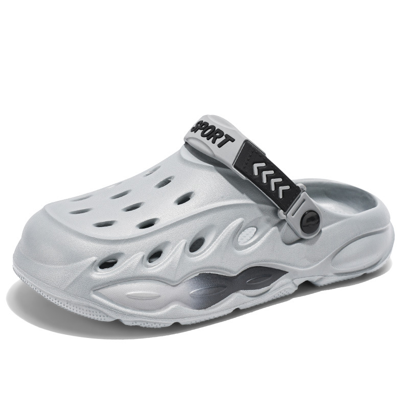 Zapatos con agujeros para hombres verano nuevo estilo al aire libre zapatos antideslizantes de suela gruesa EVA sandalias de playa casuales zapatos de jardín de moda