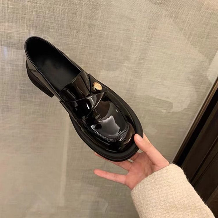 英伦风小皮鞋女2024秋新款小金币踩跟两穿懒人单鞋厚底粗跟乐福鞋