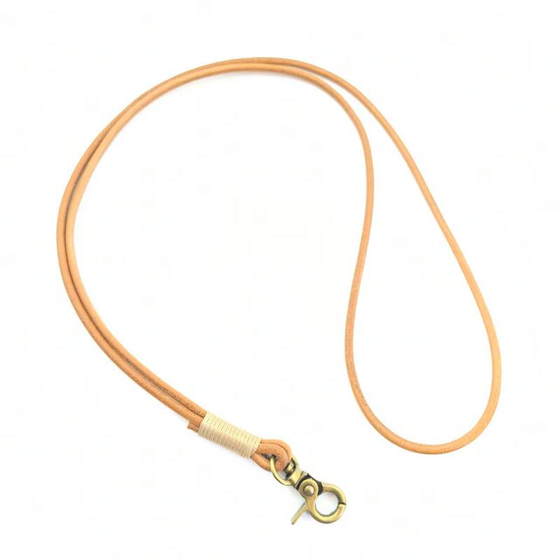 Leather rope keychain anti-loss lanyard simple leather handmade wristband car key ring custom pendant key buckle