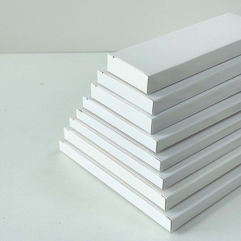 现货包装盒小白盒白纸盒白盒外贸软盒包装1.5cm白卡盒正方形扁盒