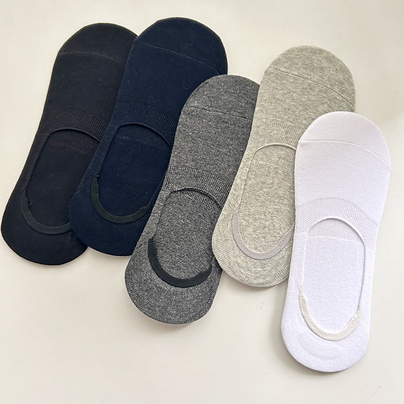 Calcetines invisibles calcetines de algodón bajos para hombres color sólido de corte bajo verano estudiante deportes corto antideslizante barco calcetines fábrica al por mayor