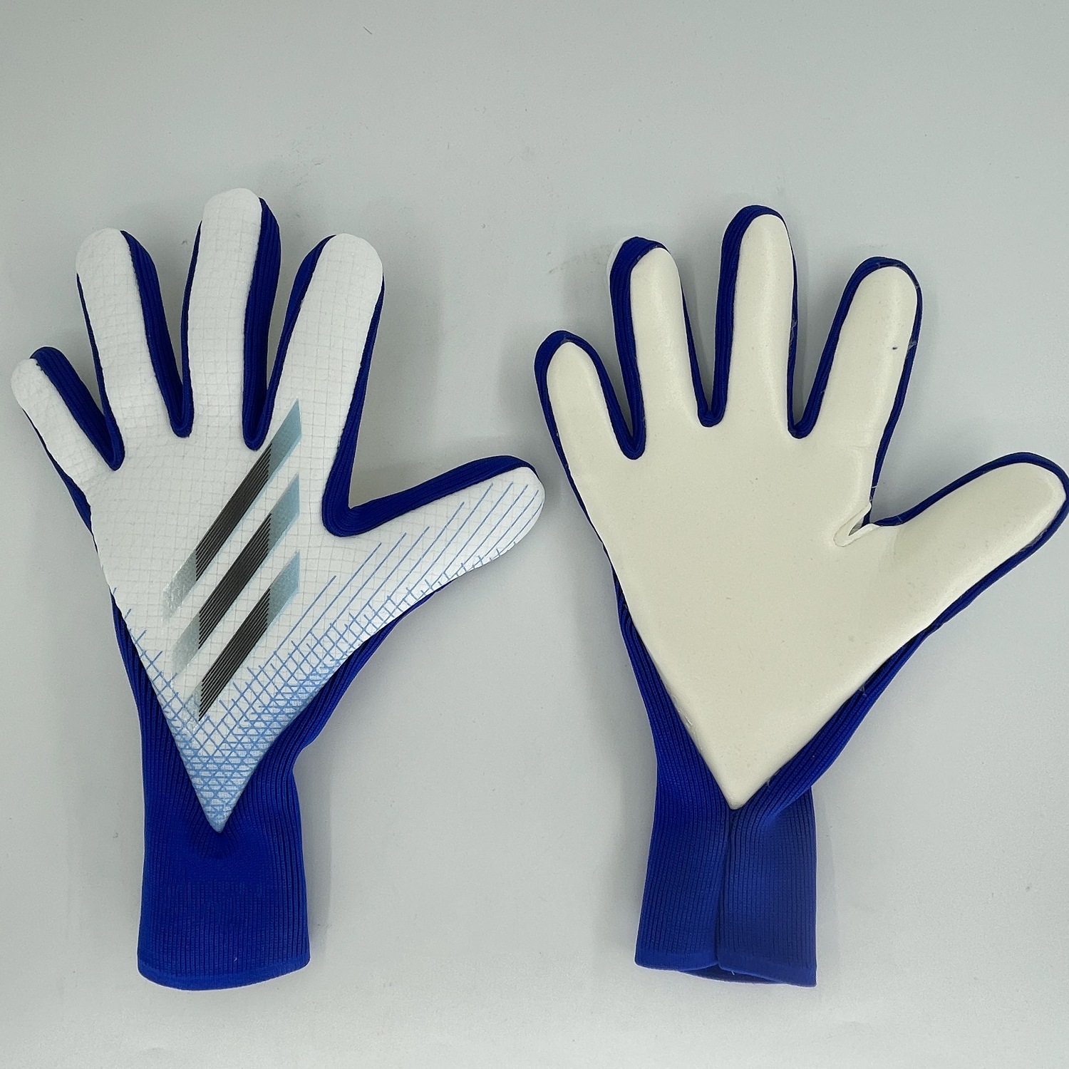 Football Goalkeeper Gloves Falcon Football Gloves for Competition and Training, Children's and Adult Goalkeeper Gloves with Adjustable Cuffs