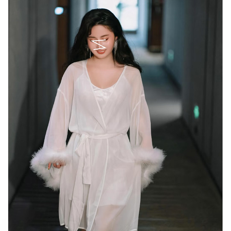 In-Stock Pure Desire Sexy Fluffy Feather Sleeve Tie-Up Short Dressing Gown Loose Semi-Sheer Tulle Slip Dress Short Loungewear Set