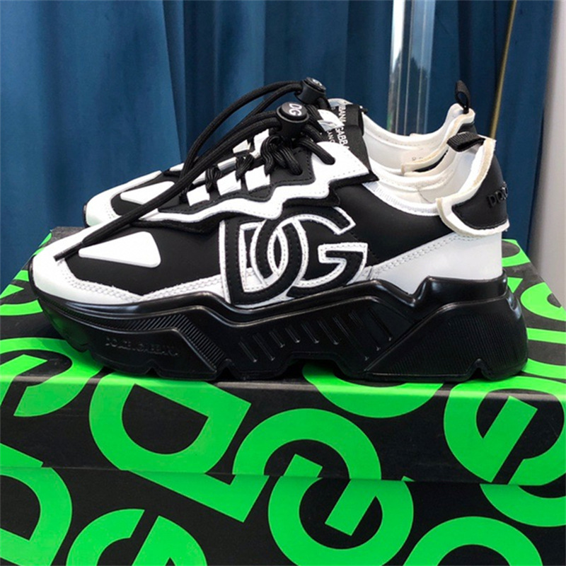 Estación Europea plataforma de punta redonda con cordones color a juego deportes zapatos casuales de las mujeres de estilo coreano todos los partidos zapatos de papá de moda DG2023 Nuevo