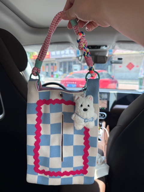 Car-mounted tissue box, cute ins-style car seat back tissue hanging bag, car tissue box, car interior decoration accessories