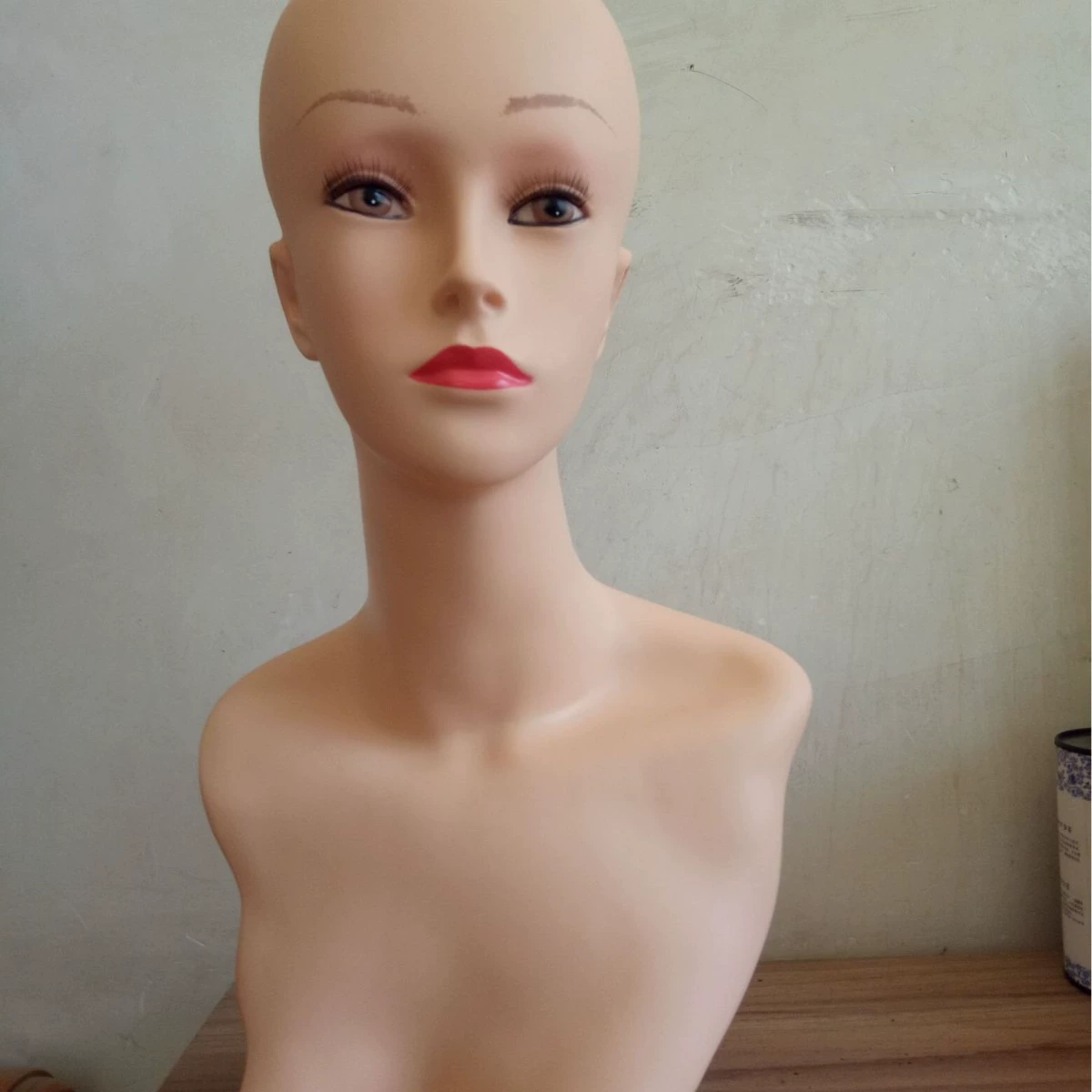 Парик манекен голова [тело] [изображение]