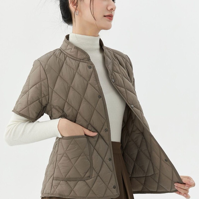 2025 Lightweight Inner Liner Women's Autumn and Winter Quarter-Sleeve Vest Fashionable Bottoming down Cotton Coat Warm Short Jacket 2025 Lightweight Inner Liner Women's Autumn and Winter Quarter-Sleeve Vest Fashionable Bottoming down Cotton Coat Warm Short Jacket