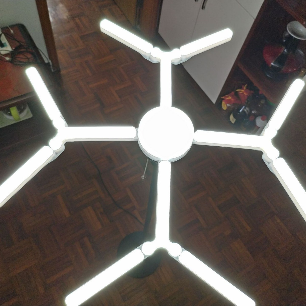 LED������������Ҷ�۵��ưٱ����͵�LED���ܵ������ӿڵƸ����ȵ�