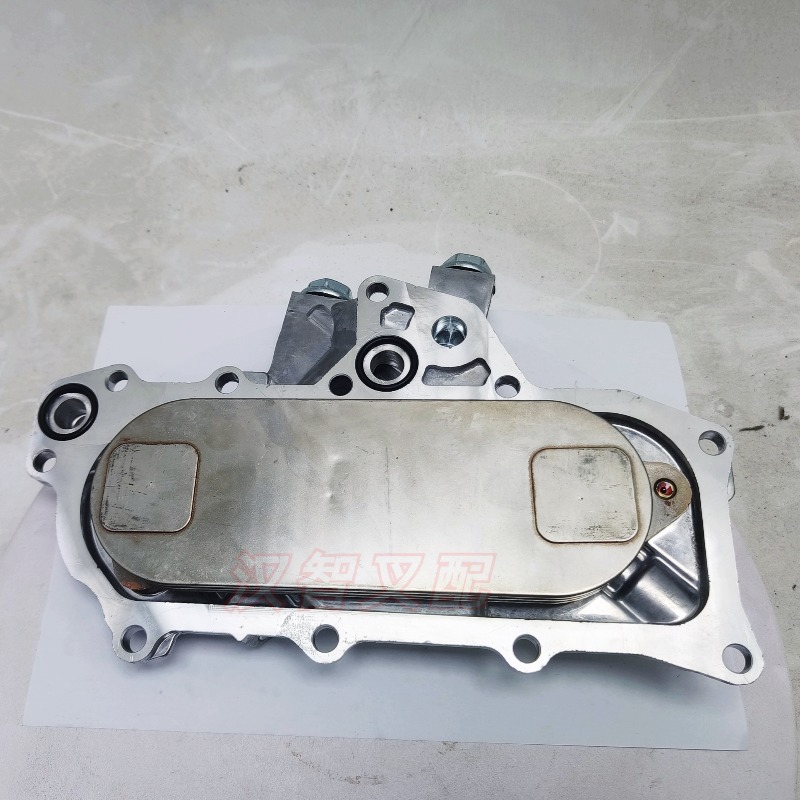 Asamblea de radiador de aceite de carretilla elevadora 21305-54T02 para accesorios de motor Nissan TD27 / QD32